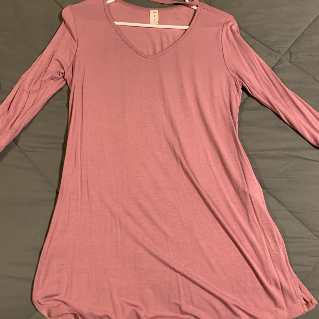 Choker Neck Long Sleeve